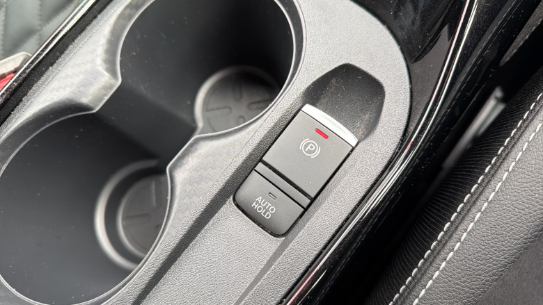 Nissan Juke 1.0 DiG-T Tekna+ 5dr Petrol Hatchback